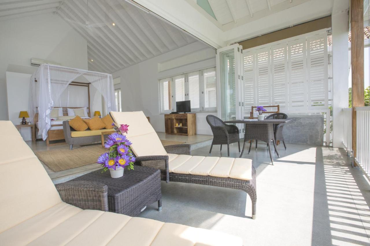 Sri Sharavi Beach Villas & Spa - With 43 Metre Saltwater Infinity Pool Mirissa Extérieur photo