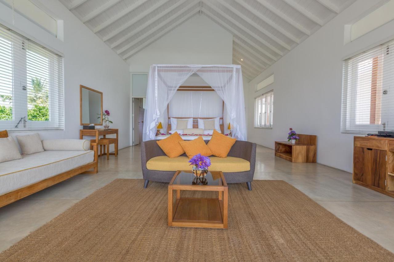Sri Sharavi Beach Villas & Spa - With 43 Metre Saltwater Infinity Pool Mirissa Extérieur photo